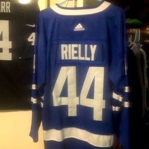 Toronto Maple Leafs jersey